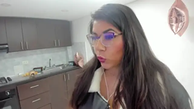 Luna Dumont online show from 02.19.26