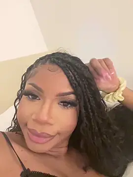 Snapshot of mialongxo chatting on 10.12.25 mialongxo online show from 10.12.25