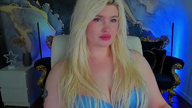 CocoSecretss online show from 12.03.24