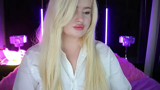 CocoSecretss online show from 12.17.24