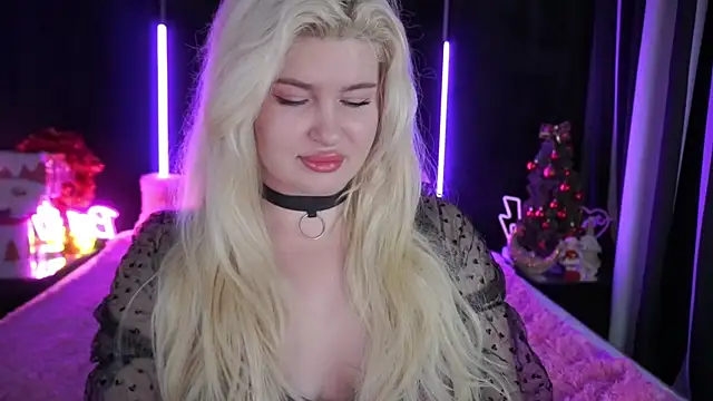 CocoSecretss online show from 12.25.24