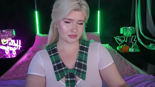 CocoSecretss online show from 11.13.25