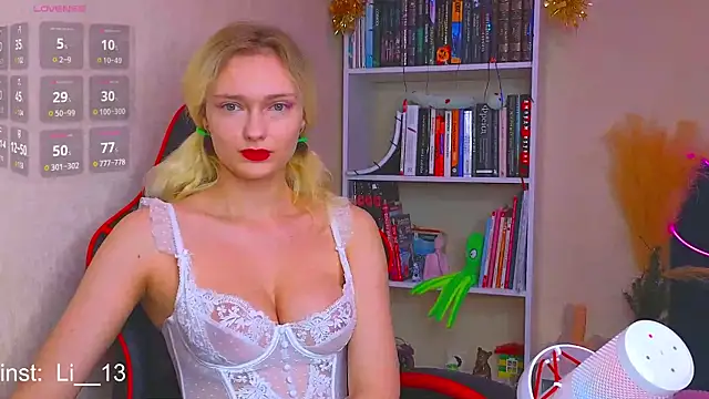 Angelina  1 online show from 12.25.24
