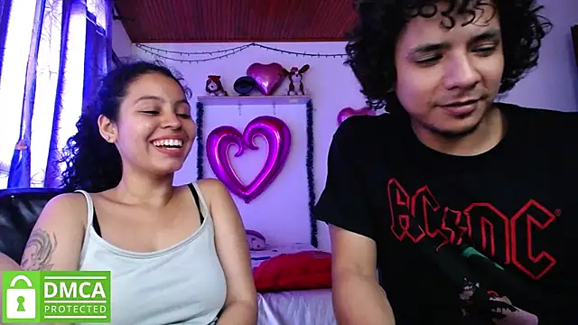 Snapshot of Mr_MrsCurie chatting on 12.29.24 Mr MrsCurie online show from 12.29.24