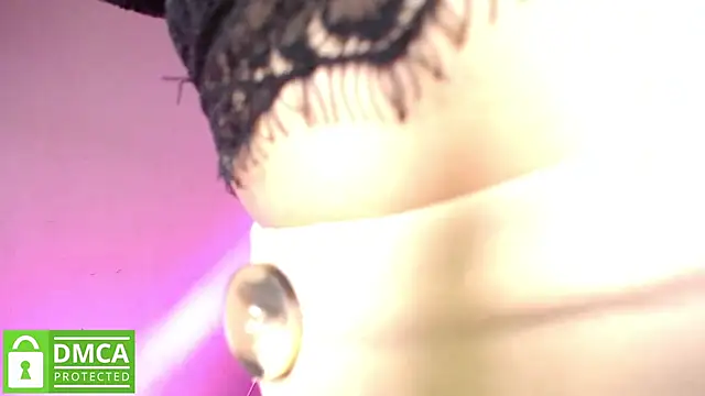 Snapshot of Mr_MrsCurie chatting on 01.25.25 Mr MrsCurie online show from 01.25.25