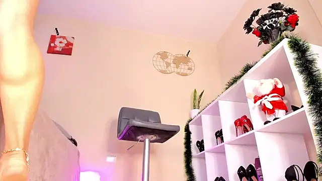 Itzeldreams online show from 12.26.24