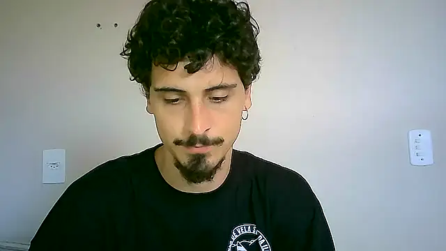 Snapshot of milkoffe chatting on 12.13.24 milkoffe online show from 12.13.24