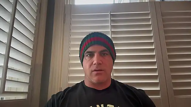 Bad daddy21 online show from 12.18.25