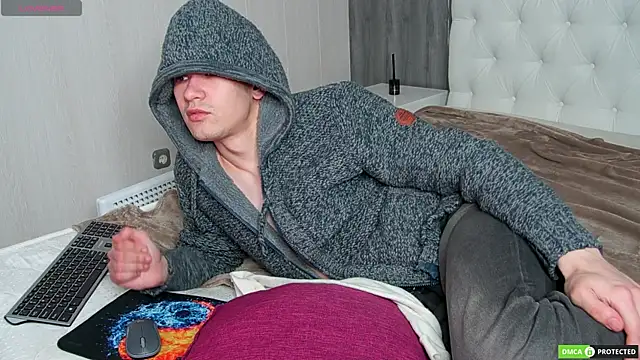 CalvinOwens online show from 03.08.25