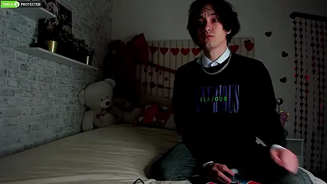 Snapshot of CalvinOwens chatting on 02.11.26 CalvinOwens online show from 02.11.26