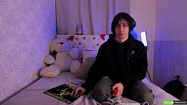 Snapshot of CalvinOwens chatting on 02.20.26 CalvinOwens online show from 02.20.26