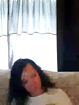 Snapshot of SidneyRaee chatting on 01.31.25 SidneyRaee online show from 01.31.25