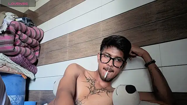 just fucks online show from 05.19.26