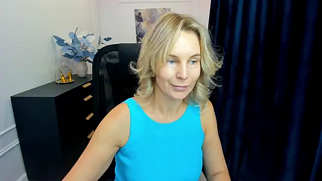 Sinty Devis online show from 09.27.25