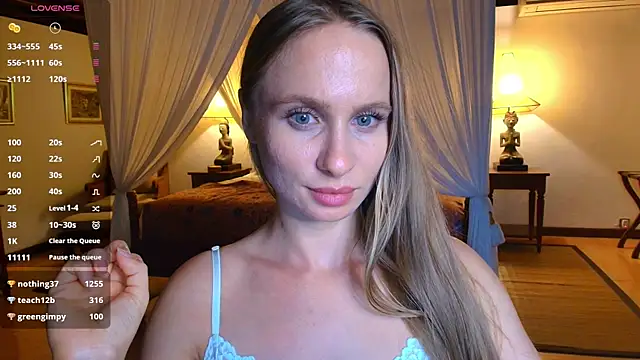 Snapshot of Mad1en chatting on 06.27.26 Mad1en online show from 06.27.26