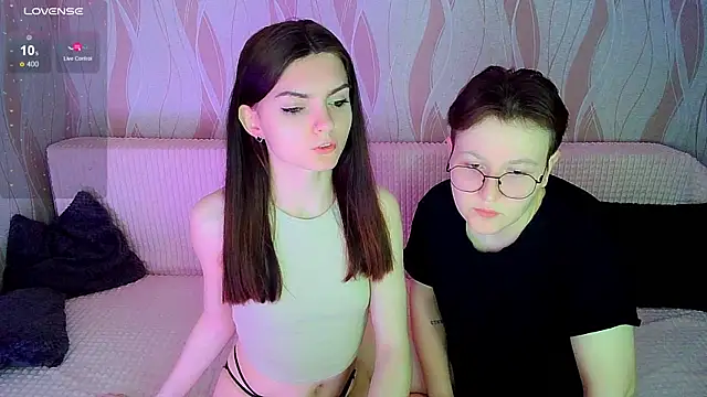 Snapshot of _crazy_baby_ chatting on 09.23.25 crazy baby online show from 09.23.25