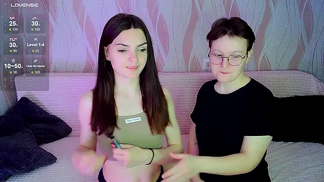 Snapshot of _crazy_baby_ chatting on 11.15.25 crazy baby online show from 11.15.25