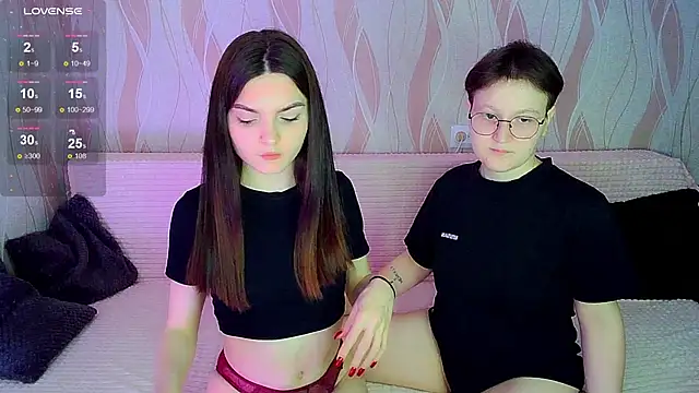 Snapshot of _crazy_baby_ chatting on 11.29.25 crazy baby online show from 11.29.25