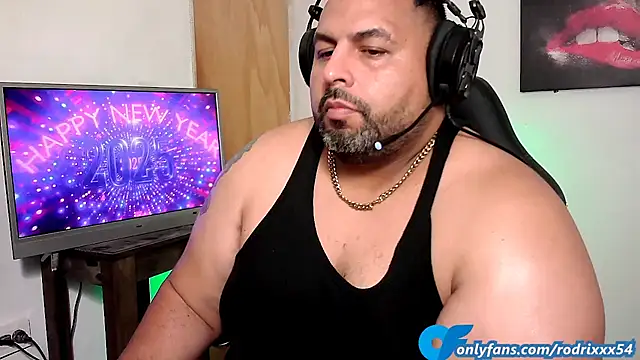 Snapshot of rodrix54 chatting on 01.01.25 rodrix54 online show from 01.01.25