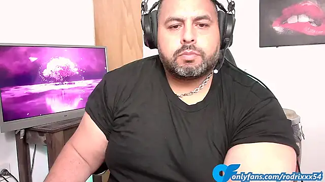 Snapshot of rodrix54 chatting on 01.08.25 rodrix54 online show from 01.08.25