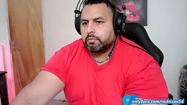 Snapshot of rodrix54 chatting on 03.17.25 rodrix54 online show from 03.17.25