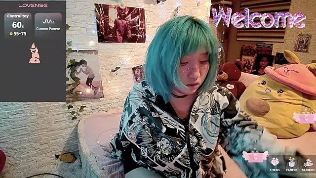 Snapshot of Akemilun chatting on 09.14.25 Akemilun online show from 09.14.25