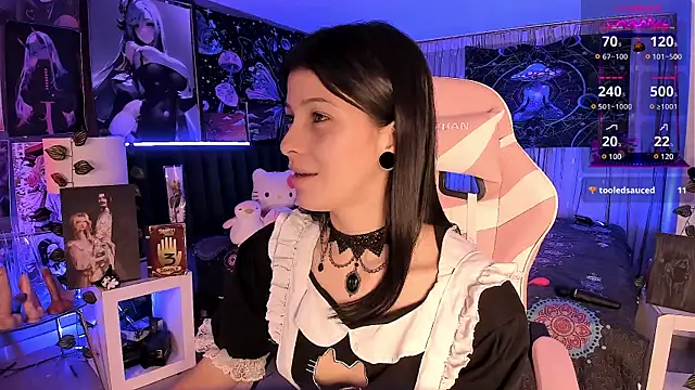 Snapshot of LanaKyutt chatting on 03.15.25 LanaKyutt online show from 03.15.25