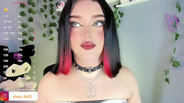 Snapshot of cattriona_muller chatting on 09.12.25 cattriona muller online show from 09.12.25