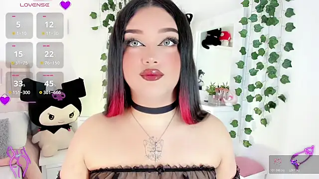 Snapshot of cattriona_muller chatting on 10.31.25 cattriona muller online show from 10.31.25