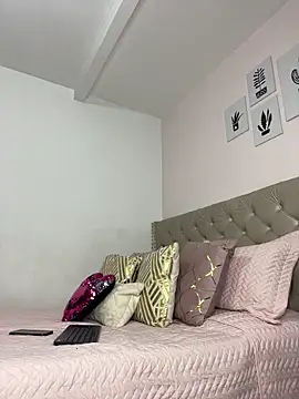 ImAlicee online show from 11.25.25