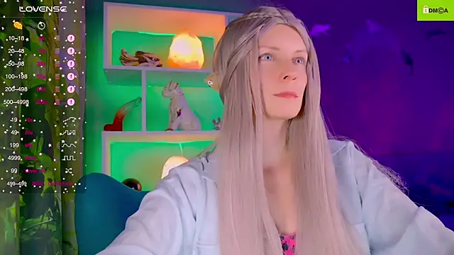 Flash Summer online show from 10.02.25