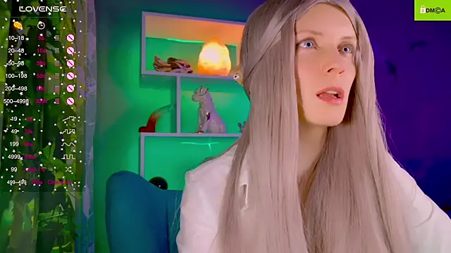 Flash Summer online show from 10.30.25