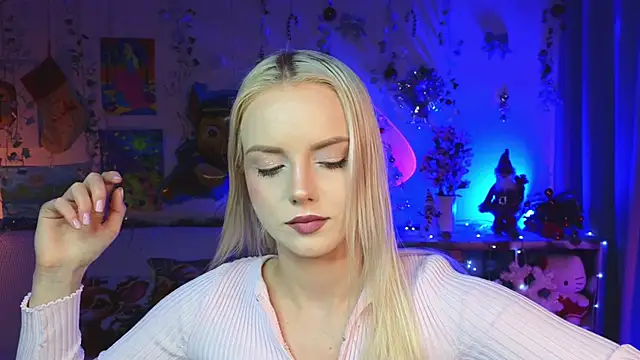 Snapshot of ImBonBon chatting on 12.07.24 ImBonBon online show from 12.07.24