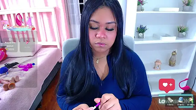 Snapshot of Nahom1_ chatting on 09.29.25 Nahom1 online show from 09.29.25