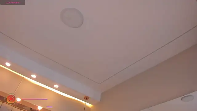 Snapshot of VioletaAbel chatting on 02.07.25 VioletaAbel online show from 02.07.25