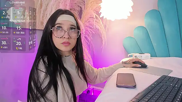 EriKlein online show from 11.15.25