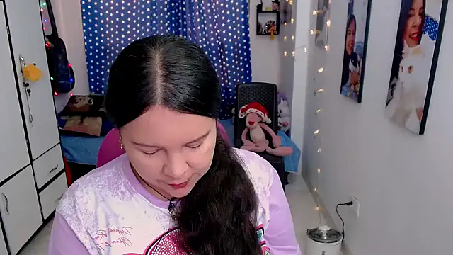 claryssa  online show from 12.04.25