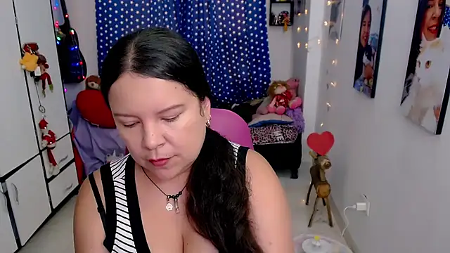 claryssa  online show from 02.13.26