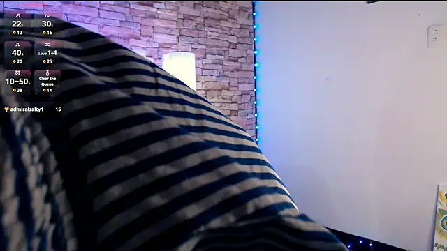 Snapshot of Luci_Amore chatting on 12.12.24 Luci Amore online show from 12.12.24