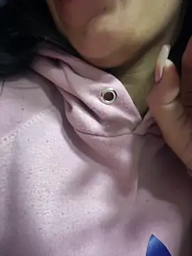 Snapshot of emily_rosse04 chatting on 02.05.26 emily rosse04 online show from 02.05.26