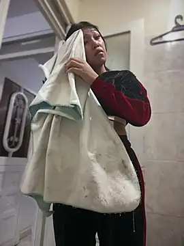 Snapshot of emily_rosse04 chatting on 02.13.26 emily rosse04 online show from 02.13.26