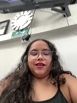 CurlyGirl 1 online show from 03.14.25