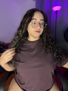 CurlyGirl 1 online show from 04.25.26