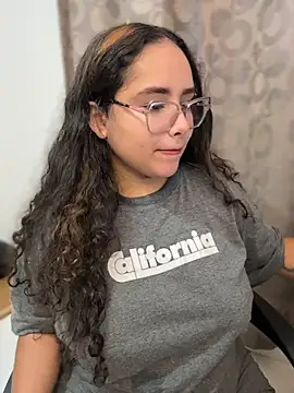 Snapshot of CurlyGirl_1 chatting on 07.20.26 CurlyGirl 1 online show from 07.20.26