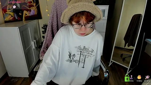 Snapshot of Melissa_Wells chatting on 11.23.25 Melissa Wells online show from 11.23.25