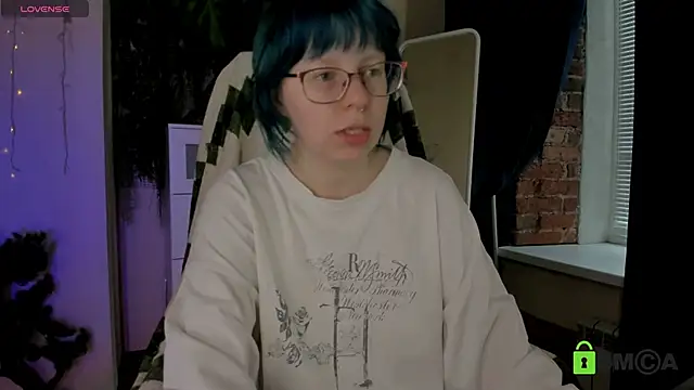 Snapshot of Melissa_Wells chatting on 04.30.26 Melissa Wells online show from 04.30.26