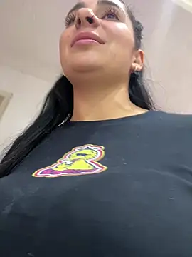 Snapshot of Meganmilk1 chatting on 02.04.26 Meganmilk1 online show from 02.04.26