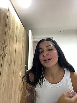 Snapshot of Meganmilk1 chatting on 02.10.26 Meganmilk1 online show from 02.10.26