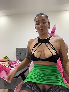 Snapshot of Meganmilk1 chatting on 02.24.26 Meganmilk1 online show from 02.24.26