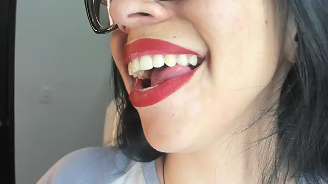 Katty mouth online show from 01.05.26